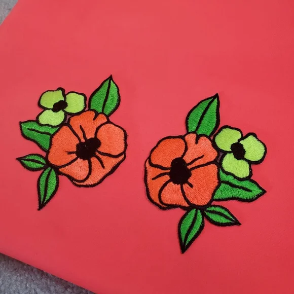 TRIANGL Floral Embroidered Neoprene Backpack Bag Rope Beach Summer Coral Neon - Picture 4 of 13